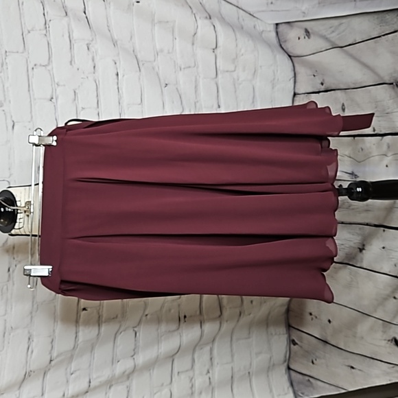 Ann Taylor Midi Length A-Line Flowy Belted Burgandy Skirt Size 0 NWT - Picture 1 of 4